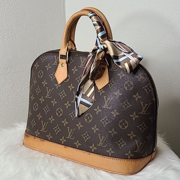 💯Authentic Louis Vuitton Alma Handbag🍀 - Picture 1 of 16